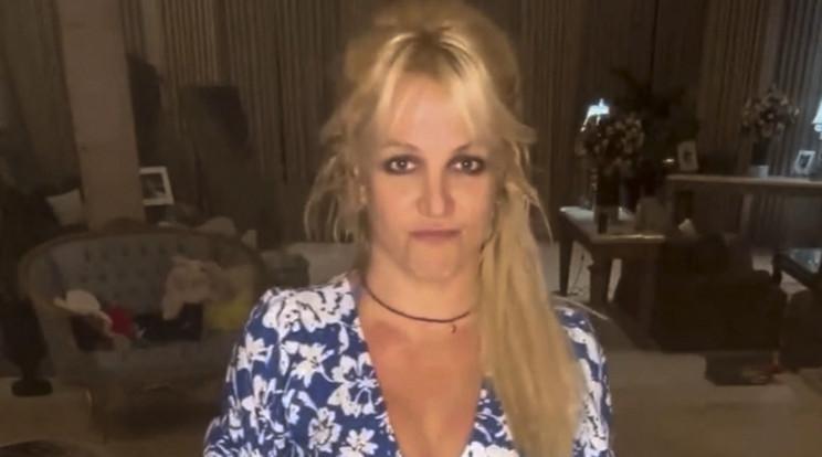 Britney Spears váratlan összeomlása és Dua Lipa stílusváltása