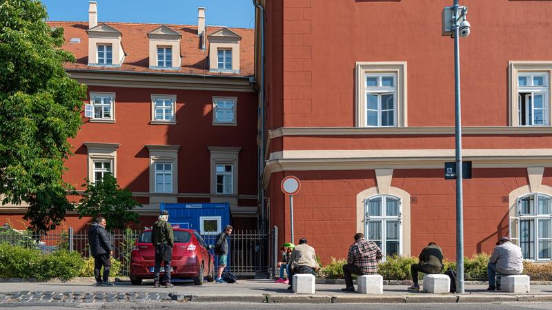 Több mint 800 venezuelai menekült bejelentése az I. kerületben keltett feltűnést