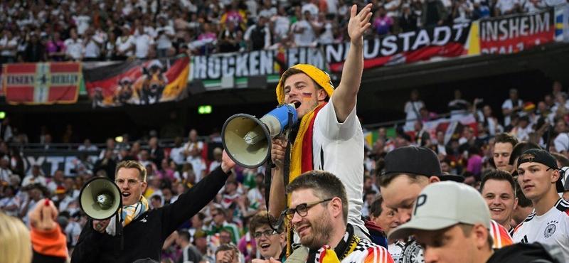 Németország és Dánia gól nélküli döntetlennel zárta a csoportkört