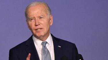 Joe Biden fontolóra veszi a visszalépést az elnökjelöltségtől