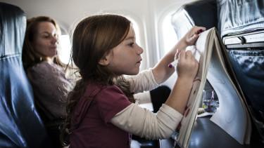 Új szabályok a gyermekvédelem jegyében az utazási irodáknál