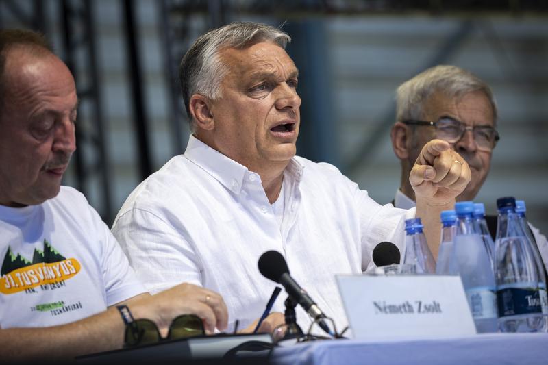 RMDSZ kizárása a román kormánykoalícióból Orbán beszéde után