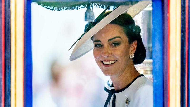 Katalin hercegné mosolygós visszatérése a nyilvánosság elé