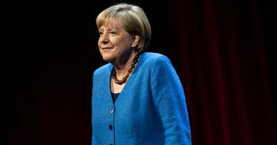 Angela Merkel életét és politikai pályafutását bemutató emlékirata novemberben érkezik