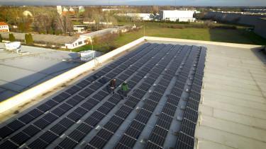 Magyarország előrébb a napelemes versenyben: túlteljesítette 2030-as célját