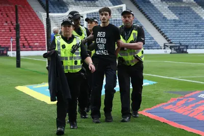 Futballmérkőzés késése Izrael elleni tiltakozás miatt Skóciában