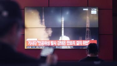 Észak-Korea sikertelen műholdindítása aggodalmat kelt a régióban