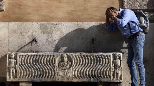 Olaszország és Görögország küzd a kánikula és vízhiánnyal