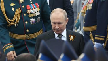 Putyin változtatásokat hajt végre a védelmi minisztériumban
