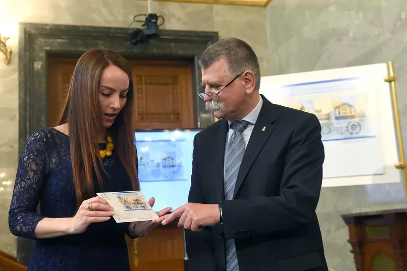 Kövér László támogatásai: bélyeggyűjtőktől a cserkészekig