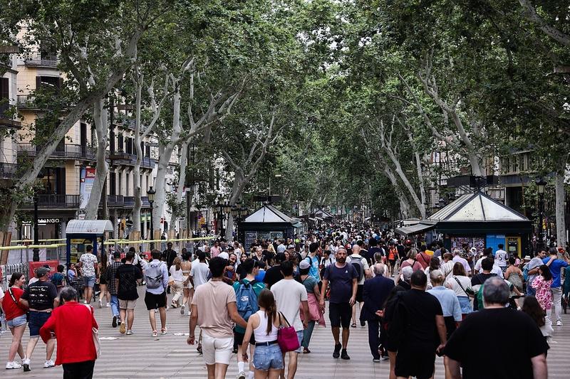 Barcelona harcba száll a magas bérleti díjak ellen