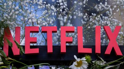 Netflix fontolgatja az ingyenes, reklámokkal támogatott változatát Európában