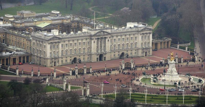 Katalin Hercegné támogató leveleinek áradata a Buckingham palotában