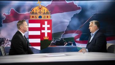 Orbán Viktor elfogadja Szentkirályi lemondását és beszél a háborús helyzetről