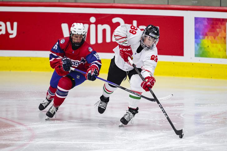 Magyar hokisik győztek Olaszország ellen, női csapatunk szorosan maradt Norvégia mögött