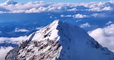 DJI Mavic 3 Pro drón eléri a Mount Everest csúcsát egy lenyűgöző videóban