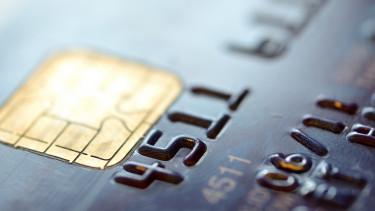 Amerikai bíró utasította el a Visa és Mastercard 30 milliárd dolláros egyezségét