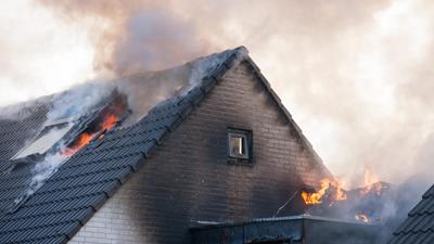 Hatéves kislány hősiessége mentette meg családját a lángoló házból