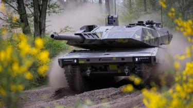 A Rheinmetall bemutatja a magyar részvétellel fejlesztett KF51-U harcjárművet
