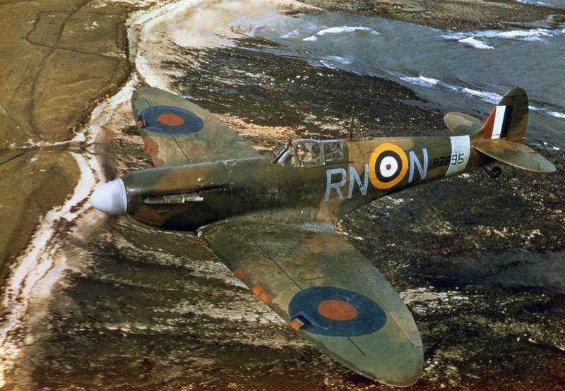 Pilóta vesztette életét egy Spitfire vadászrepülőgép lezuhanásakor Angliában