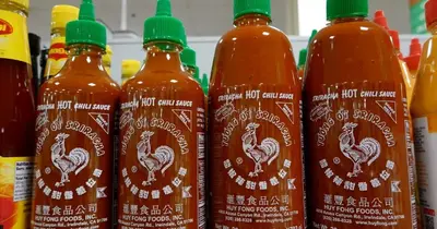 A Sriracha csípős szósz gyártása szünetel szeptemberig