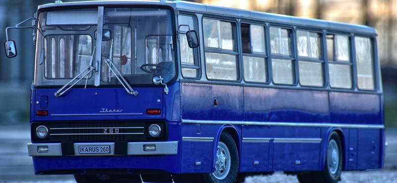 Utazz retróbuszokkal a Zugligeti Libegőhöz ezen a nyáron