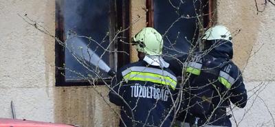 Egy ember életét vesztette Dombóváron kitört lakástűzben