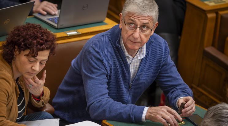 Gyurcsány Ferenc kritikája: 'A kormányzás megszűnt'