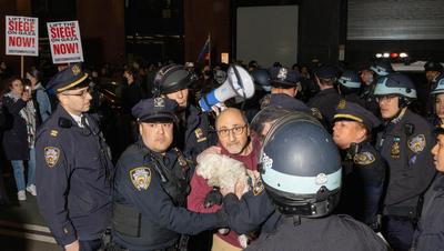 Rendőrség oszlatta fel az Izrael-ellenes tüntetést New Yorkban
