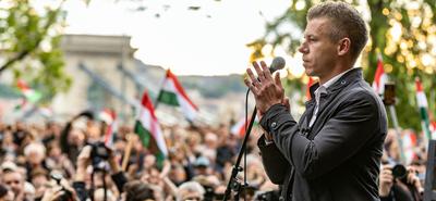 Közmédia Választási Iroda cáfolja Magyar Péter vádjait