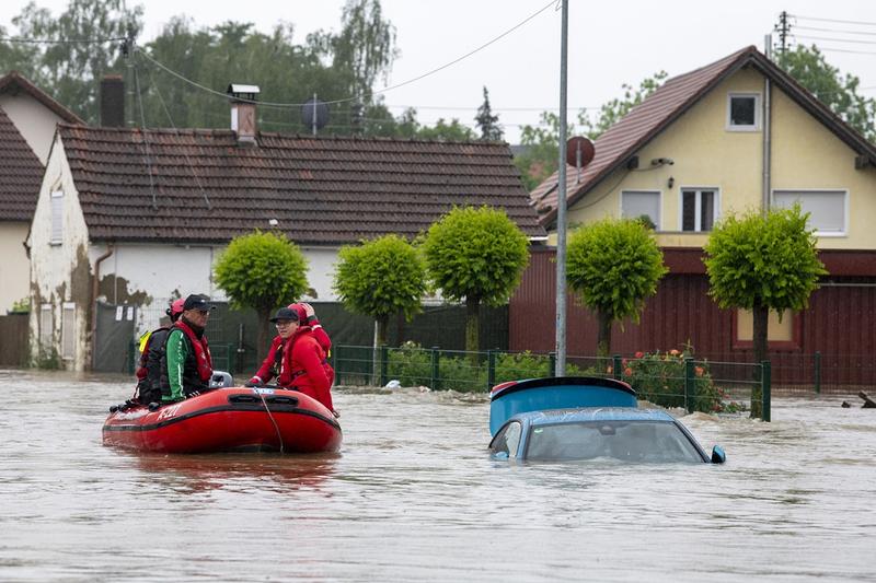 Dél-Németországot sújtja a történelmi árvíz és további zivatarok