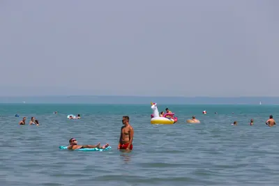 Hat magyar strand vizénél találtak kifogásolható minőséget