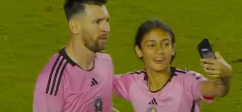 Kislány szelfizett Messivel a pályán, segédedző bocsánatot kért