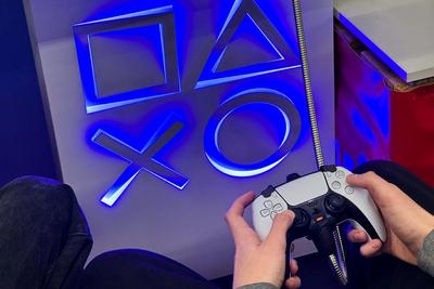 Sony nyeresége nő, de a PlayStation 5 eladások visszaesnek