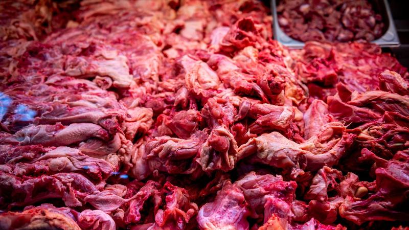 Élelmiszerárak változása áprilisban: hús drágul, cukor olcsóbb