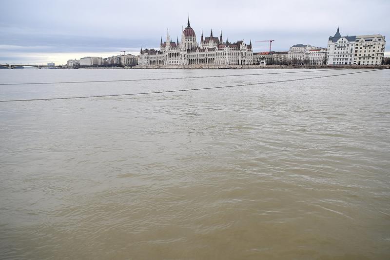 Lezárások a Budapesti Műszaki Egyetemen a Duna áradása miatt