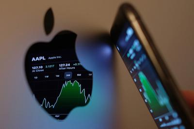 Az Apple új MI stratégiája magasra lövi a részvényeket