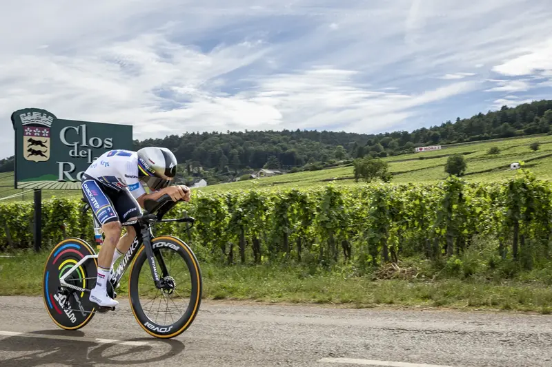 Evenepoel magabiztos győzelmet aratott a Tour de France-on