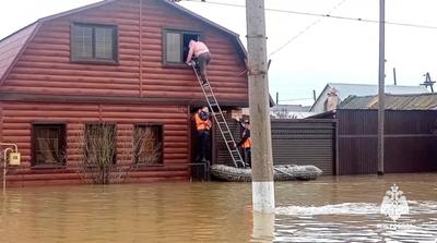 Súlyos árvíz az Urál mentén: Evakuáció és további áradások várhatóak