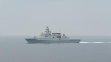 Az ukrán haditengerészet új zászlóshajója megkezdte tengeri próbáit a Fekete-tengeren