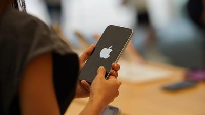 Magyar ügyfél több mint 250 millió forintot kapott vissza az Apple-től tévedésből