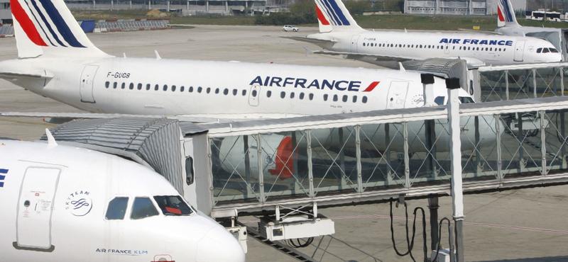 Air France gép kényszerleszállása Budapesten füst miatt