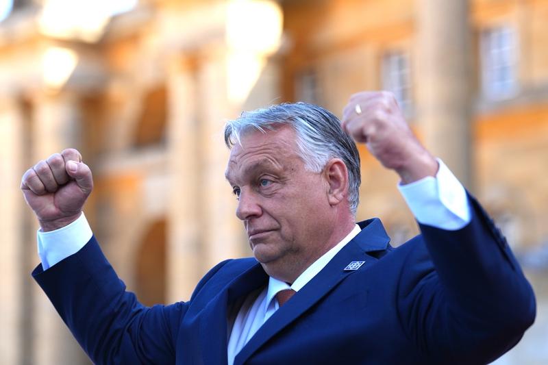 A lengyel külügyminiszter-helyettes élesen bírálta Orbán Viktort