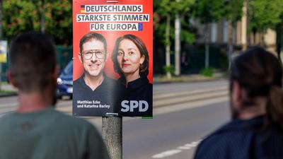 Növekvő politikai erőszak Németországban: demokrácia veszélyben