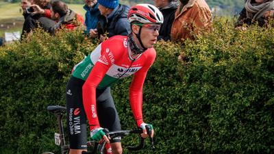 Valter Attila bukása a Giro d'Italián és Thomas szakaszgyőzelme