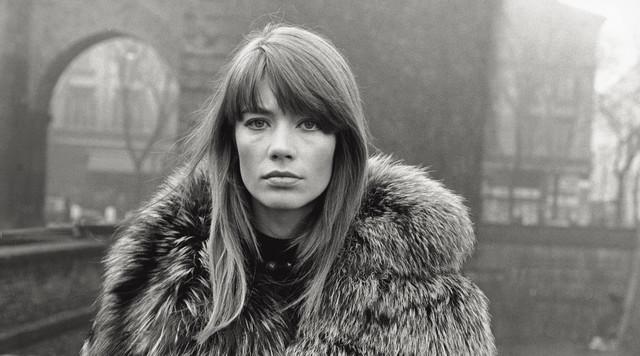 Elhunyt a francia pop ikonja, Françoise Hardy 80 éves korában