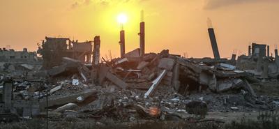 Izraeli légicsapások a Gázai övezetben: civil áldozatok