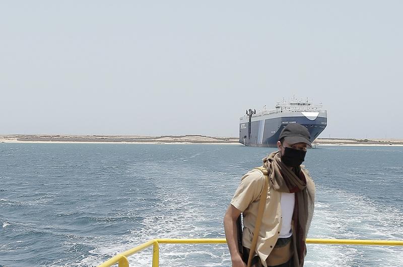 Teherhajóra mért rakétatámadás az Ádeni-öbölben, legénység evakuálva