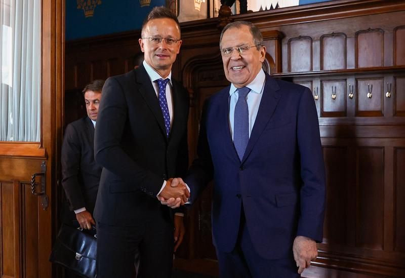 Szijjártó szerint Magyarország az együttműködés élharcosa Kelet és Nyugat között