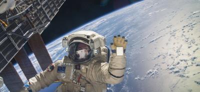 Forradalmi űrszkafander alakítja át az űrhajósok vizeletét ivóvízzé